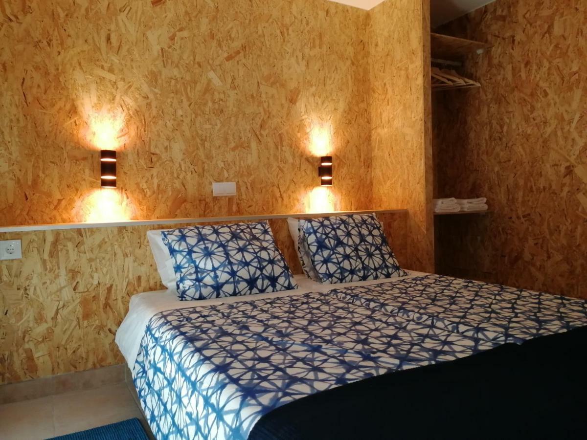 Ocean'S 7 - Lagos Guest House Exterior foto